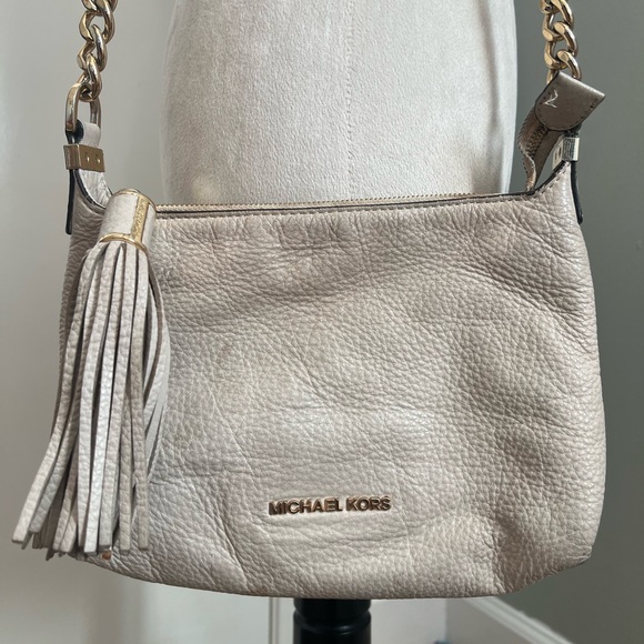Michael Kors Beige Crossbody Bag with Gold Accents - Picture 3 of 5
